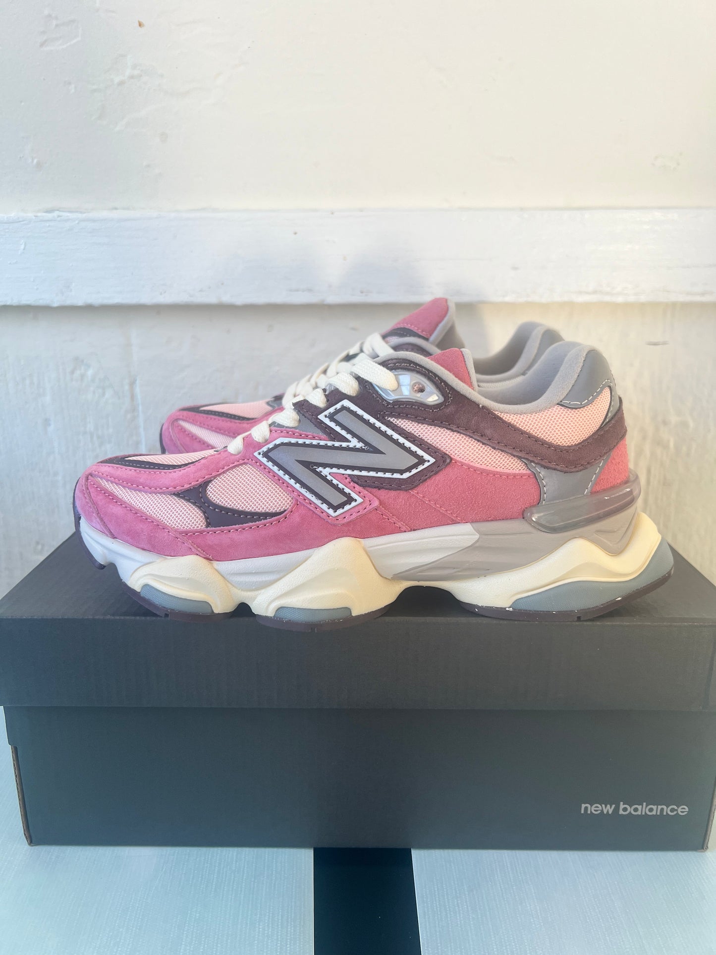 New balance 9060