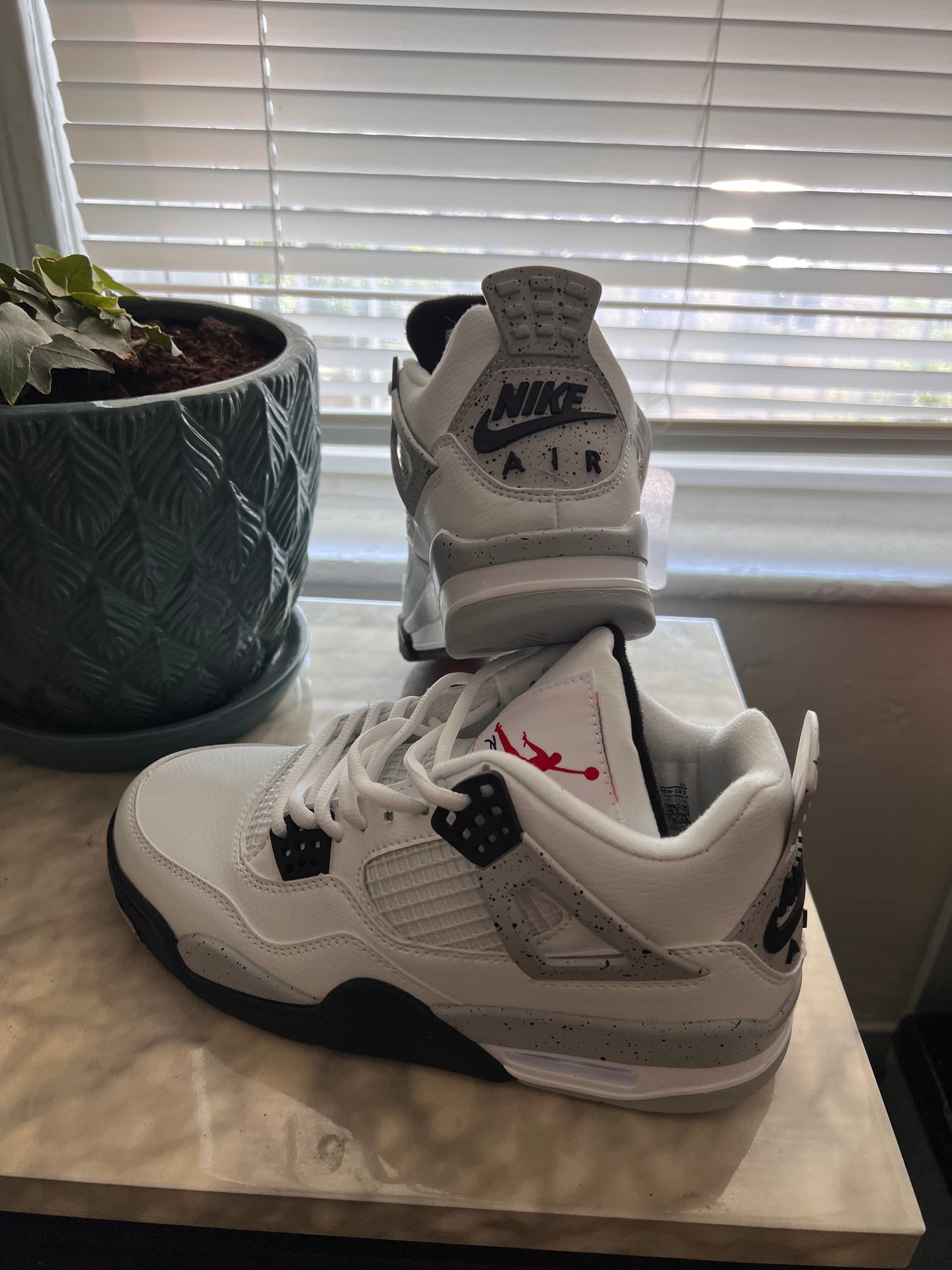 Jordan retro 4