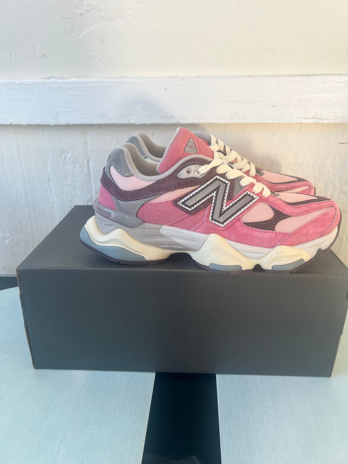 New balance 9060