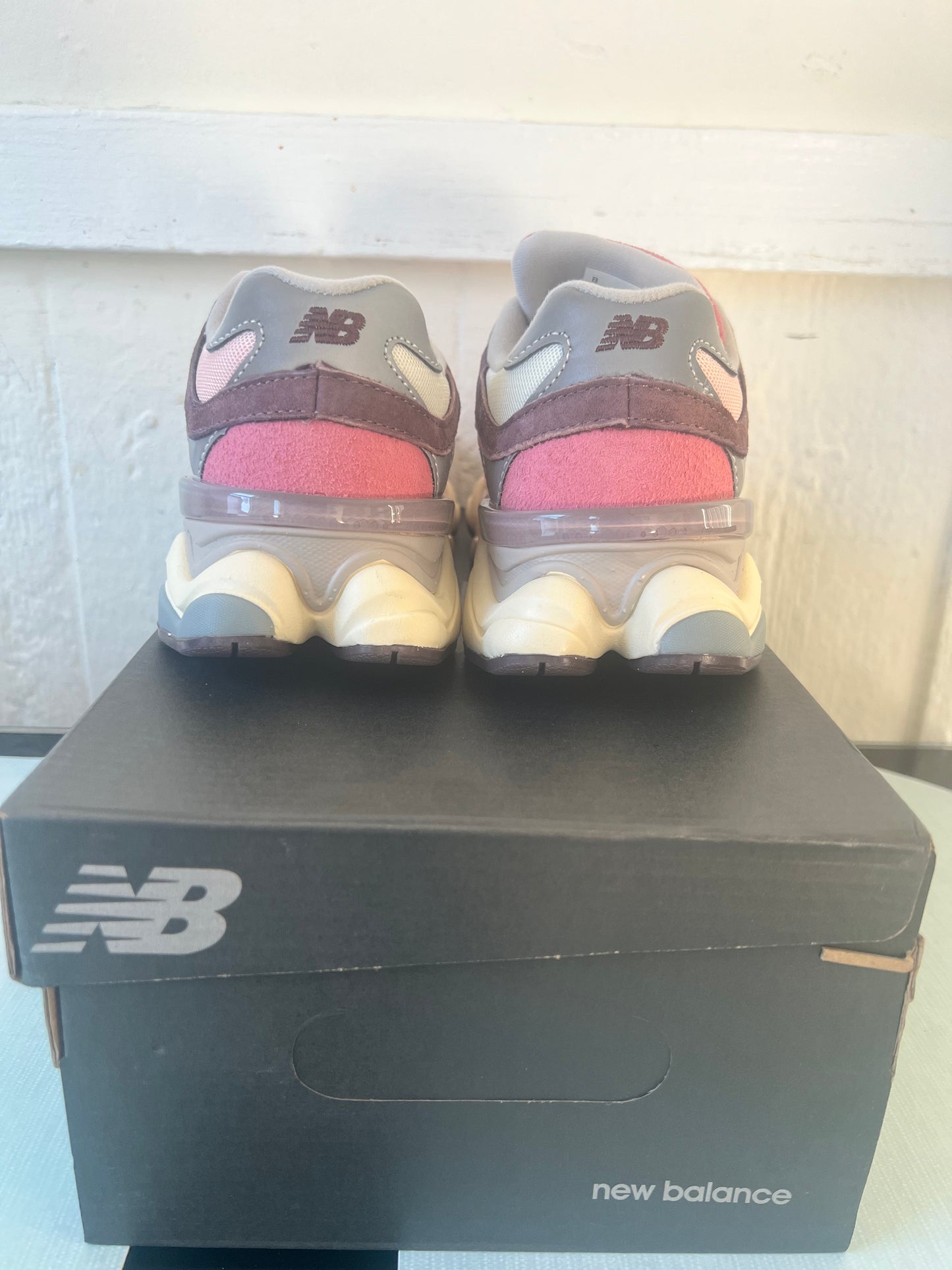 New balance 9060